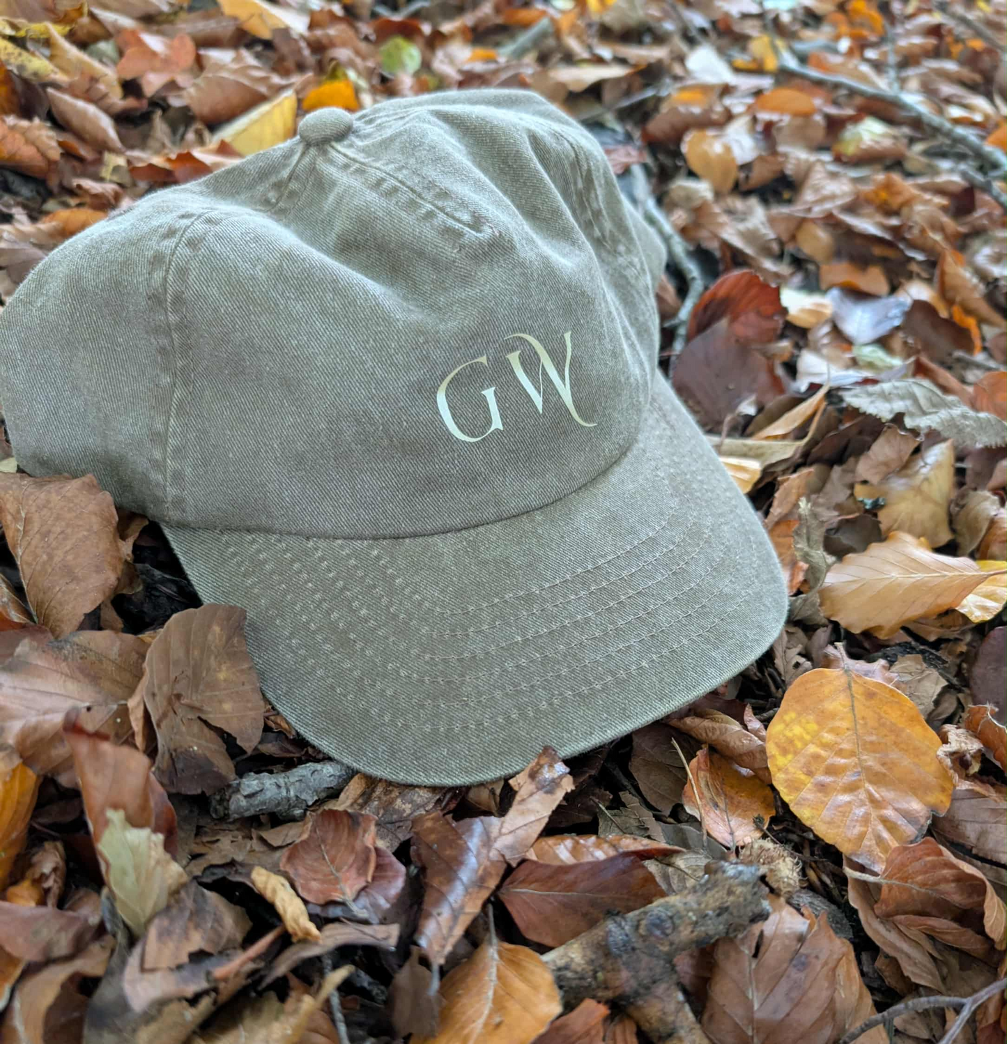 GW Logo Relaxed fit cap in Chocolate